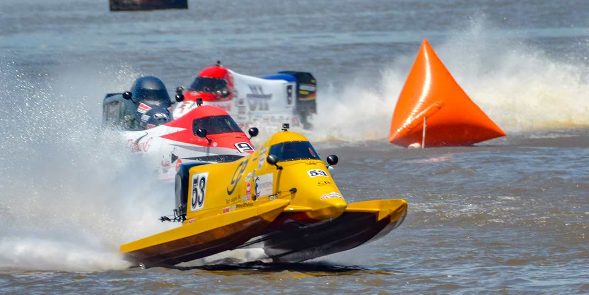 F1 powerboat